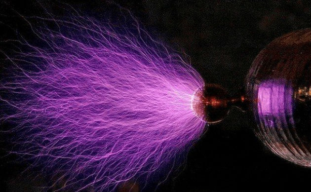 tesla coil and wireless transmission